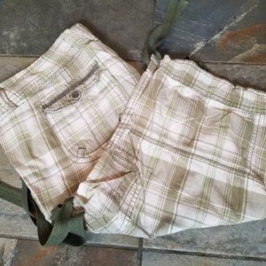 Retro 90's Women's Plaid Capri's